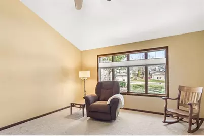 17 Park Crest Court, Madison, WI 53711 - Photo 6
