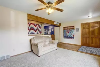 924 Walker Court, Sun Prairie, WI 53590 - Photo 12