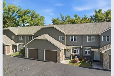 1066 Hillside Drive #4, Lake Delton, WI 53965 - Photo 2