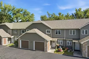 1066 Hillside Dr, Lake Delton, WI 53965 - Photo 2
