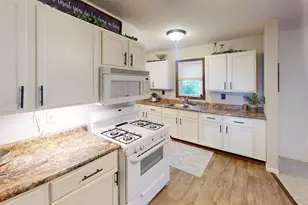 248 Golf Dr, Clear Lake, WI 54005 - Photo 10