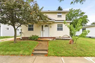 519 Hollister Ave, Tomah, WI 54660 - Photo 1