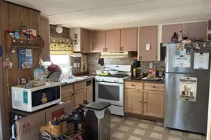 101 Falling Creek Dr, Janesville, WI 53548 - Photo 2
