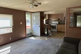 101 Falling Creek Dr, Janesville, WI 53548 - Photo 4