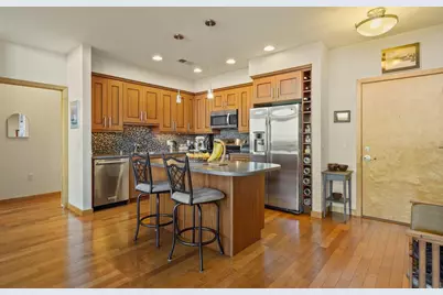 555 S Midvale Boulevard #409, Madison, WI 53711 - Photo 16