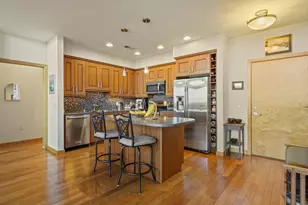 555 S Midvale Blvd, Madison, WI 53711 - Photo 16