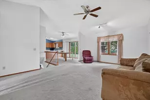 1223 Alpine Dr, Janesville, WI 53546 - Photo 6