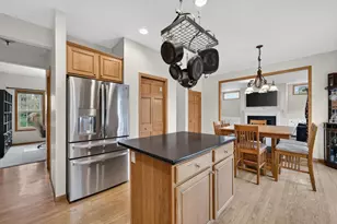 5685 Kinsale Dr, Fitchburg, WI 53711 - Photo 16