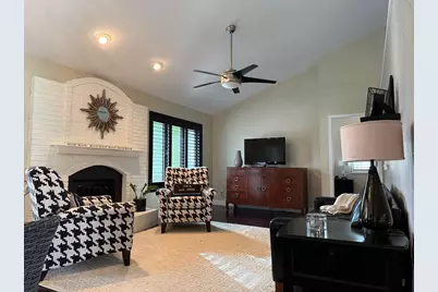 3800 Amber Lane, Janesville, WI 53546 - Photo 6