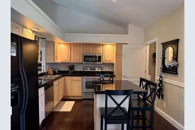 3800 Amber Lane, Janesville, WI 53546 - Photo 8