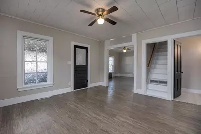 200 N Rutland Avenue, Brooklyn, WI 53521 - Photo 4