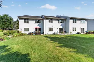 213 Broadway Dr, Sun Prairie, WI 53590 - Photo 20
