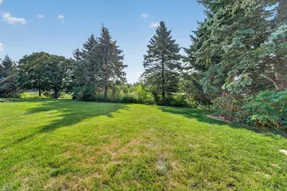 213 Broadway Drive, Sun Prairie, WI 53590 - Photo 16