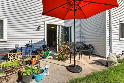 213 Broadway Drive, Sun Prairie, WI 53590 - Photo 18