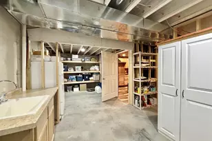 709 East St, Clinton, WI 53525 - Photo 36
