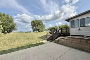 709 East St, Clinton, WI 53525 - Photo 38