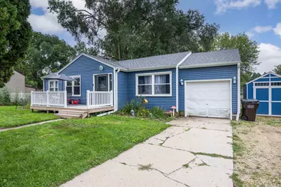 1608 East Road 1, Edgerton, WI 53534 - Photo 2