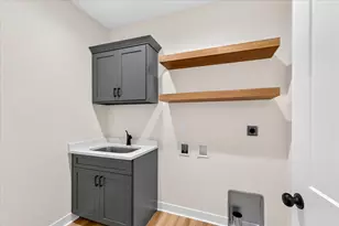 7691 Stonecrop Way, DeForest, WI 53532 - Photo 50