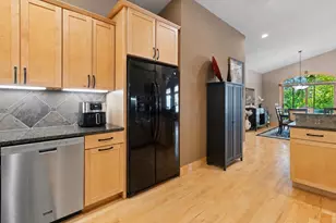 625 Nightingale Ln, Cottage Grove, WI 53527 - Photo 14