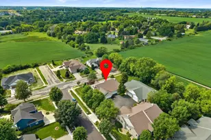 625 Nightingale Ln, Cottage Grove, WI 53527 - Photo 36