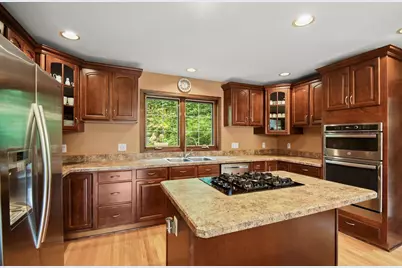 30329 Beachview Lane, Racine, WI 53185 - Photo 14