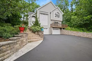 30329 Beachview Ln, Racine, WI 53185 - Photo 48