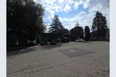 324 N Elizabeth Avenue, Jefferson, WI 53549 - Photo 14