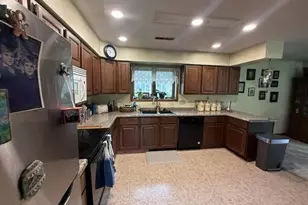5578 Woodland Dr, Waunakee, WI 53597 - Photo 8