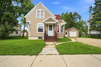 322 W Water Street, Princeton, WI 54968 - Photo 1