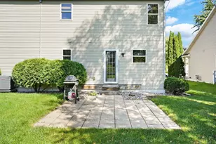 7215 Arctic Fox Dr, Madison, WI 53719 - Photo 34