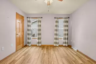 418 E Hill Pkwy, Madison, WI 53718 - Photo 18