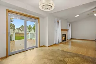418 E Hill Pkwy, Madison, WI 53718 - Photo 10