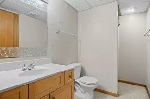 418 E Hill Pkwy, Madison, WI 53718 - Photo 34