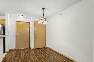 6823 Parkside Cir, Windsor, WI 53532 - Photo 14