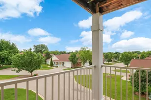 6823 Parkside Cir, Windsor, WI 53532 - Photo 8