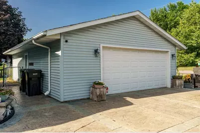 2491 Oxford Lane, Beloit, WI 53511 - Photo 34