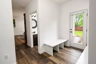 5571 Cheryl Dr, Fitchburg, WI 53711 - Photo 10