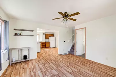 627 S Center Street, Beaver Dam, WI 53916 - Photo 8