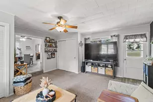 401 Columbia Ave, DeForest, WI 53532 - Photo 38