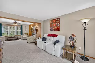772 Edward St, Verona, WI 53593 - Photo 4