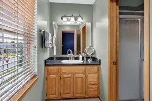 772 Edward St, Verona, WI 53593 - Photo 24