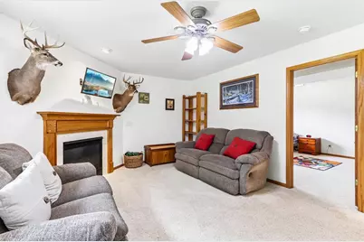 808 Hanksfield Place, Prairie Du Sac, WI 53578 - Photo 16
