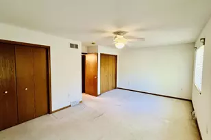 1029 Melvin Ct, Madison, WI 53704 - Photo 14