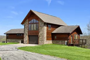 29001 Skyview Ln, Wauzeka, WI 53826 - Photo 14