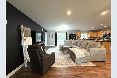 E10643 Lee Lane, Delton, WI 53913 - Photo 6