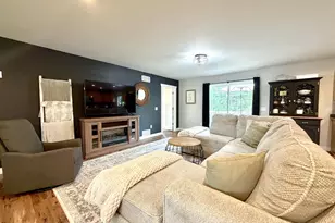 E10643 Lee Ln, Baraboo, WI 53913 - Photo 4