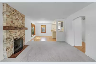 402 S Owen Drive, Madison, WI 53711 - Photo 18