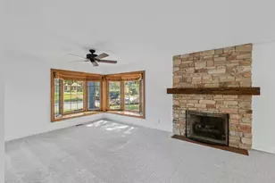 402 S Owen Dr, Madison, WI 53711 - Photo 14