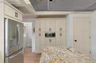 402 S Owen Dr, Madison, WI 53711 - Photo 24