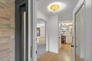 402 S Owen Dr, Madison, WI 53711 - Photo 12